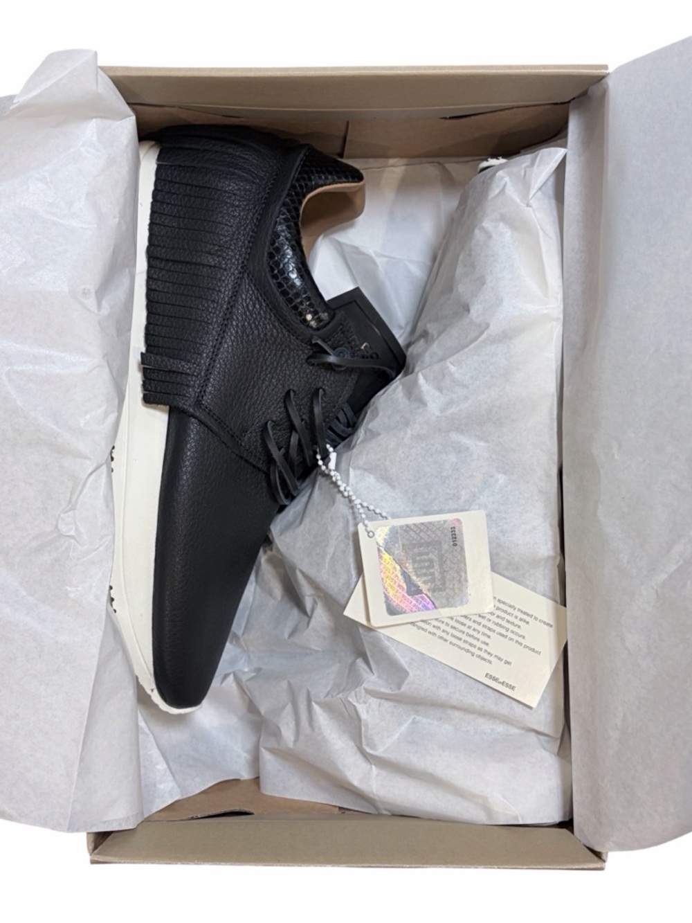 ESSEutESSE new Black Fringe Embossed Snakeskin Leather Lace Sneakers + Box - Picture 8 of 17